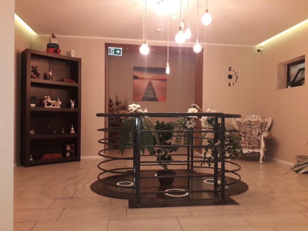 Primo Hotel CTA Exteriér fotografie